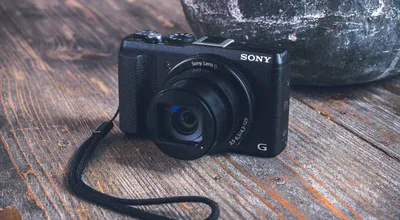 Compact Digital Camera